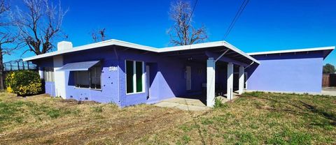 Photo of 2701 Hoffman Lane, Byron, CA 94514 (MLS # ML82045749)