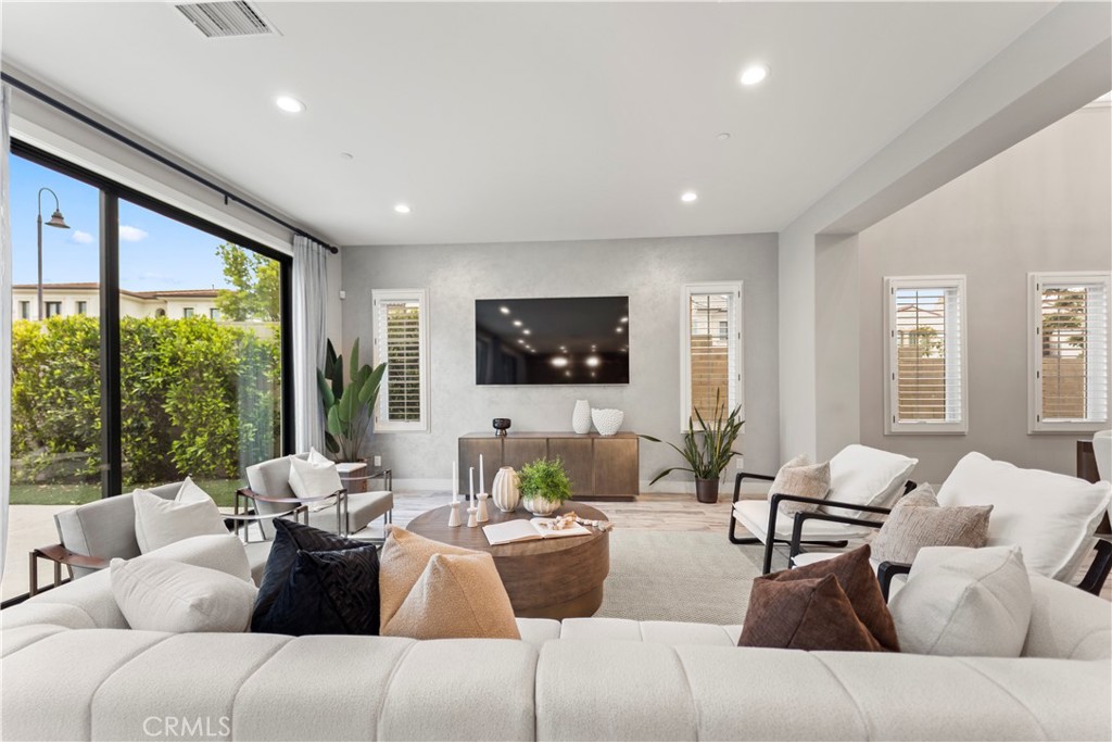 Altair - Residential