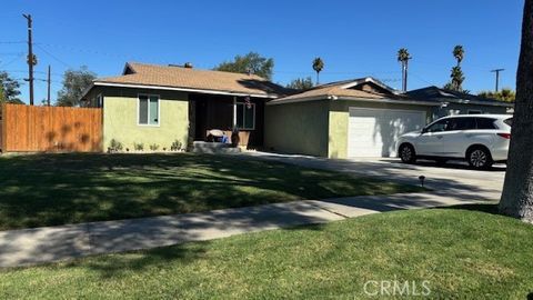 Photo of 3441 Tipperary Way, Riverside, CA 92506 (MLS # SR25192255) Photo of 3441 Tipperary Way, Riverside, CA 92506 (MLS # SR25192255)