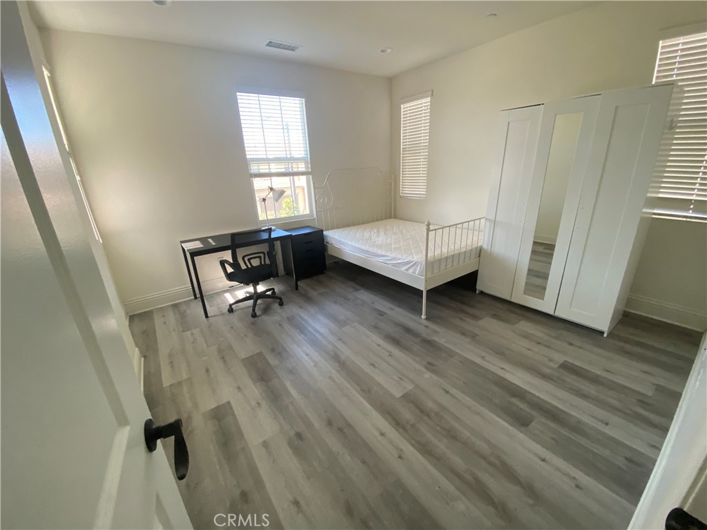 $1380 only for one upstair large bedroom , the bedroom has furnitures included in the room , move in ready. great location 5 minutes to district shopping mall with TJ max, Costco, Target, close to freeway 5 , freeway 55 , and freeway 405, also 11 minutes to UCI and 5 minutes to diamond Jamboree