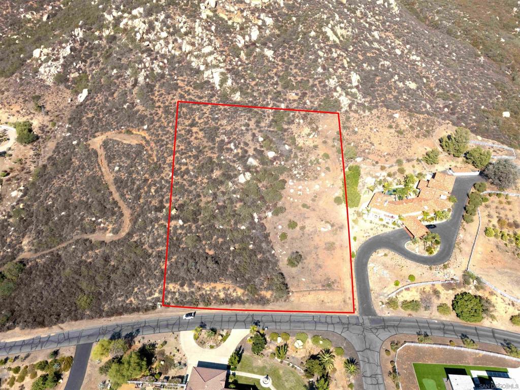 84 Presilla Dr 84