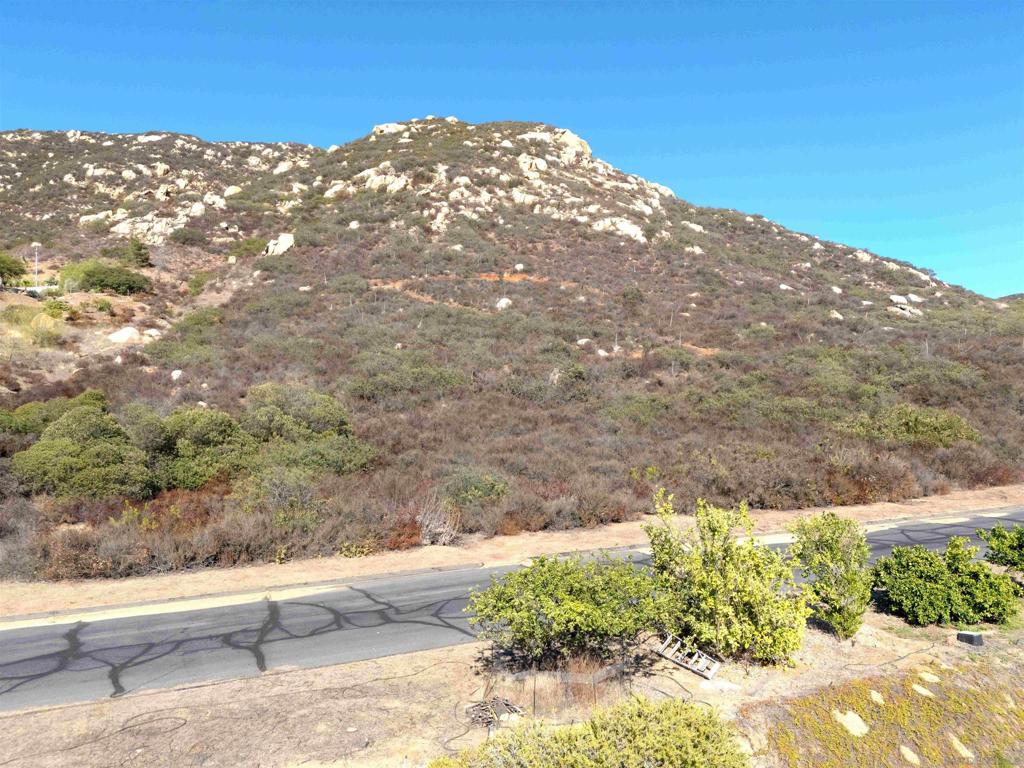 84 Presilla Dr 84