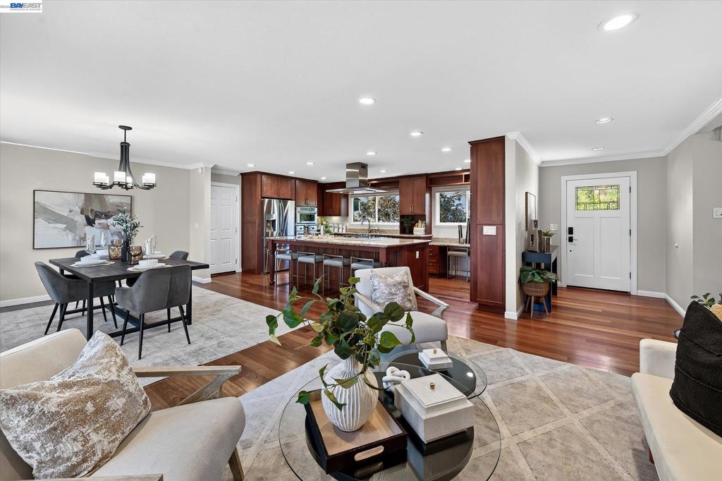 4212 Cabernet Ct