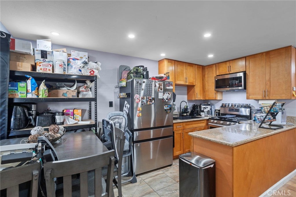 3301 Santa Fe Avenue 50