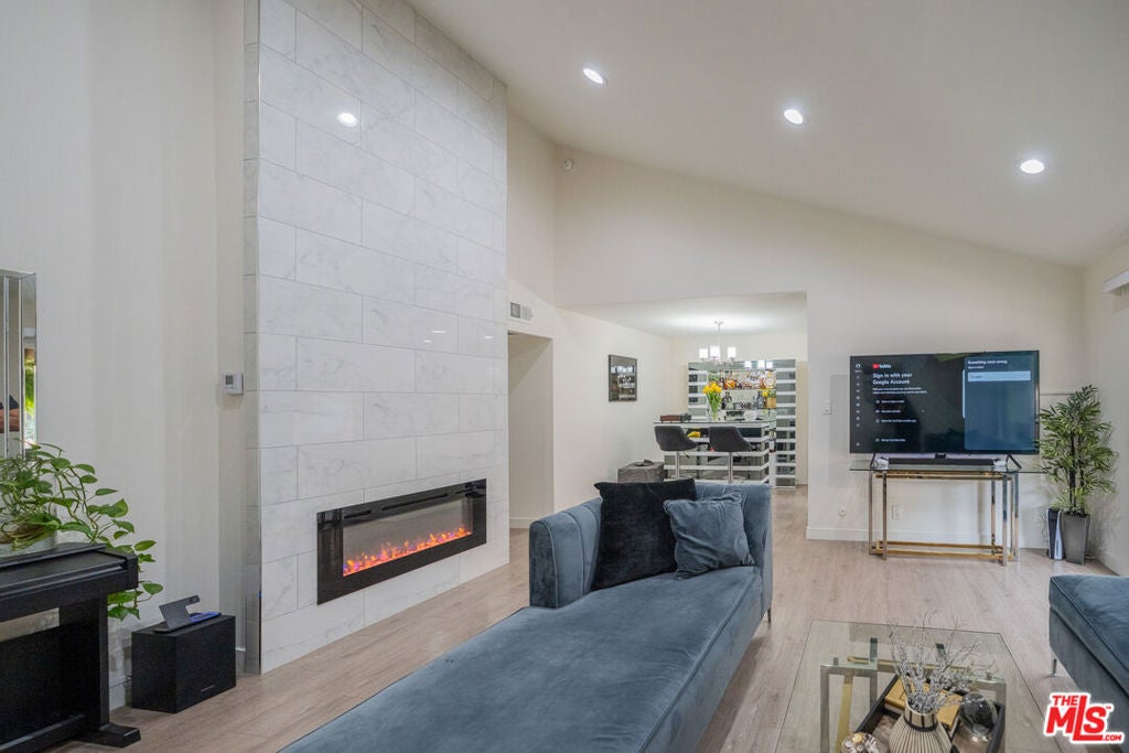 15425 Sherman Way 241
