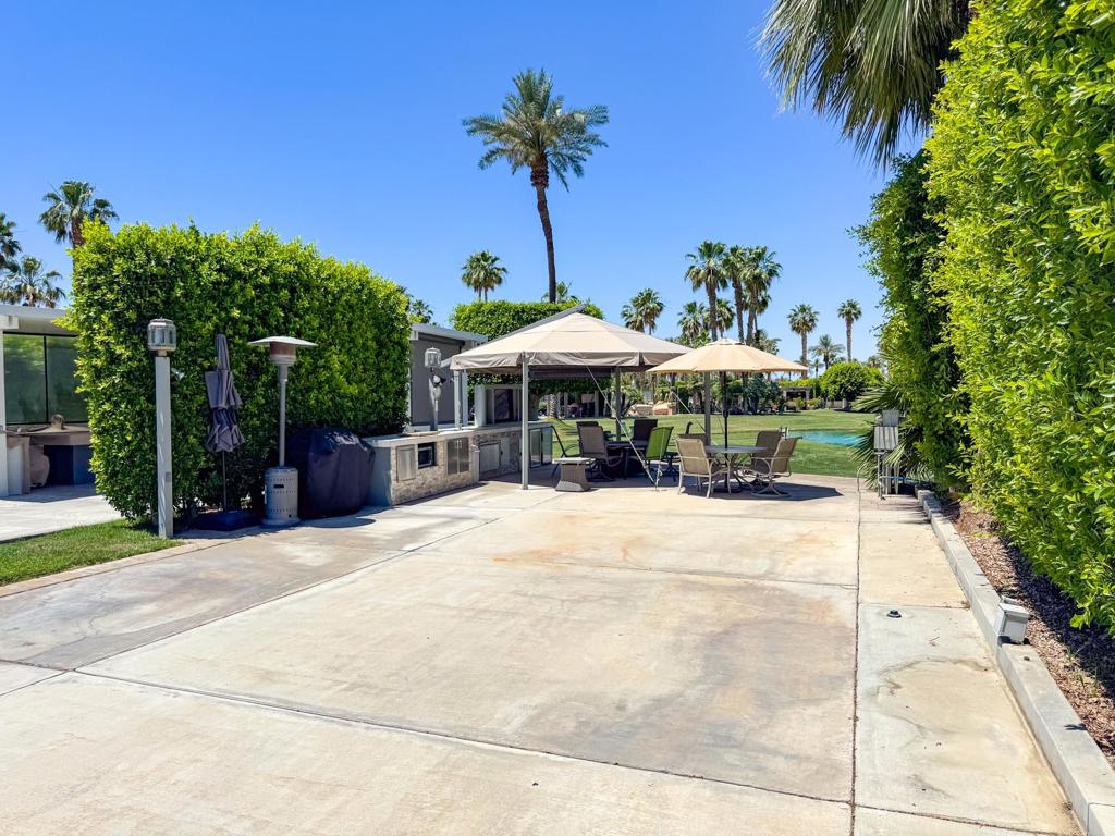 80394 Avenue 48 250