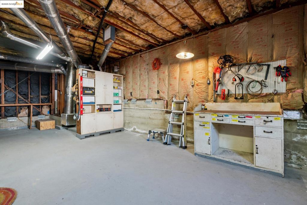 VALLEY VIEW - Residential