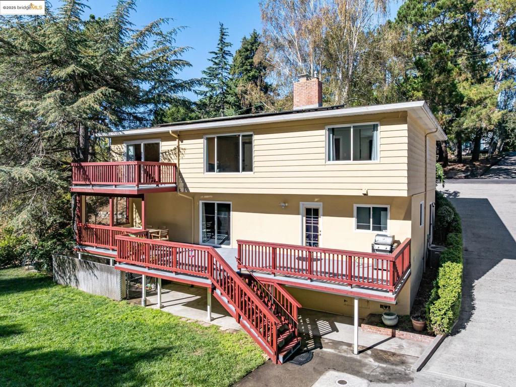 VALLEY VIEW - Residential