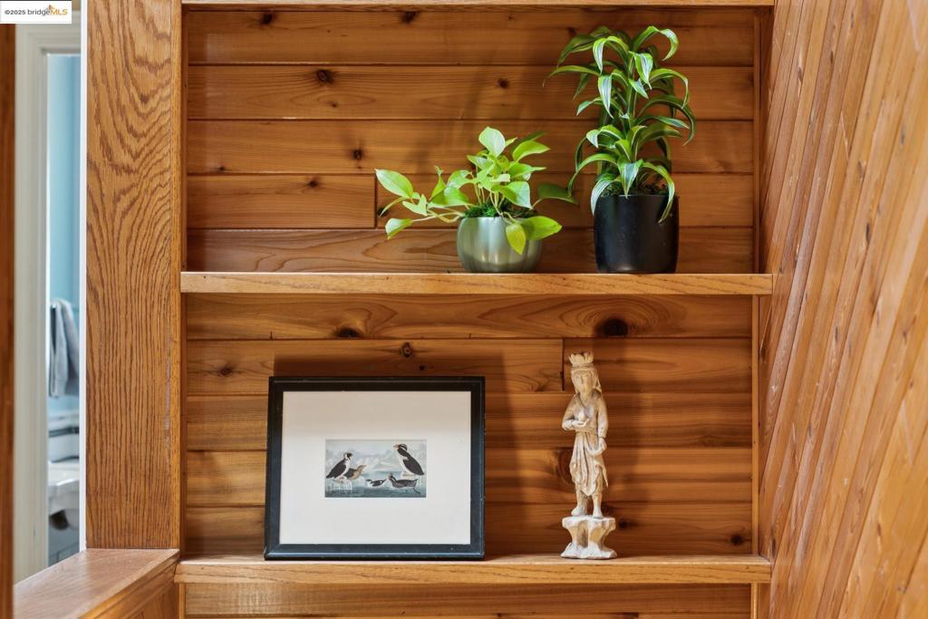 VALLEY VIEW - Residential