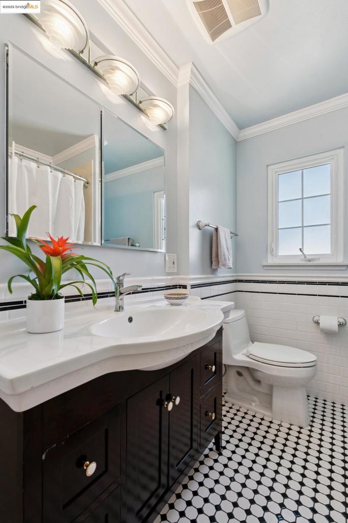 VALLEY VIEW - Residential