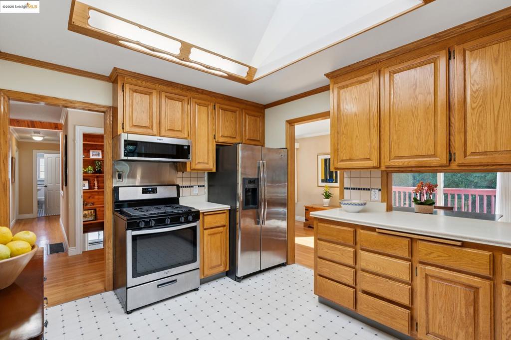 VALLEY VIEW - Residential