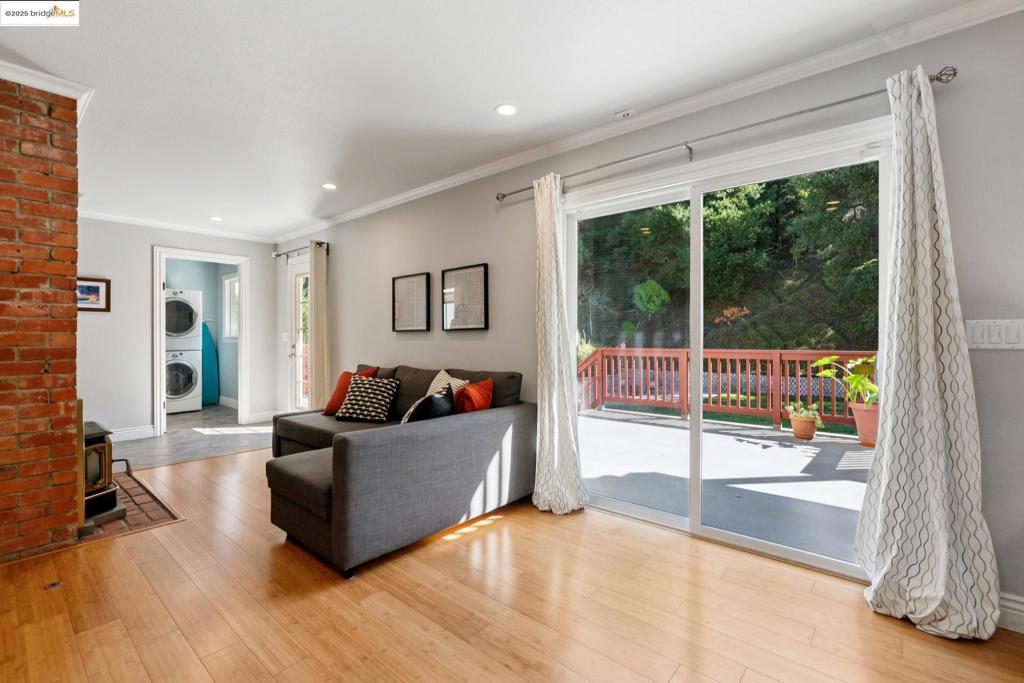 VALLEY VIEW - Residential