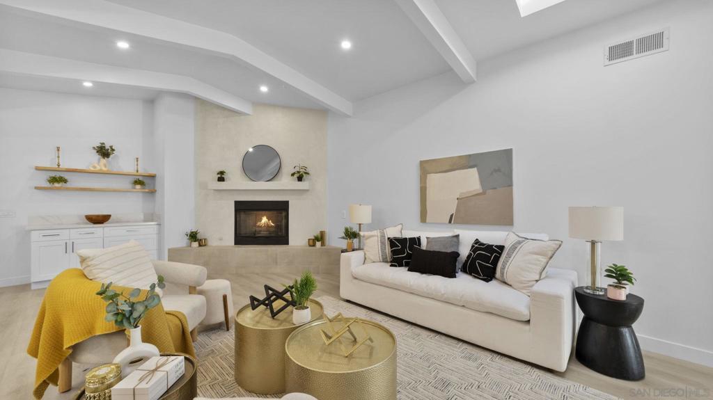 Pacific Beach - Residential