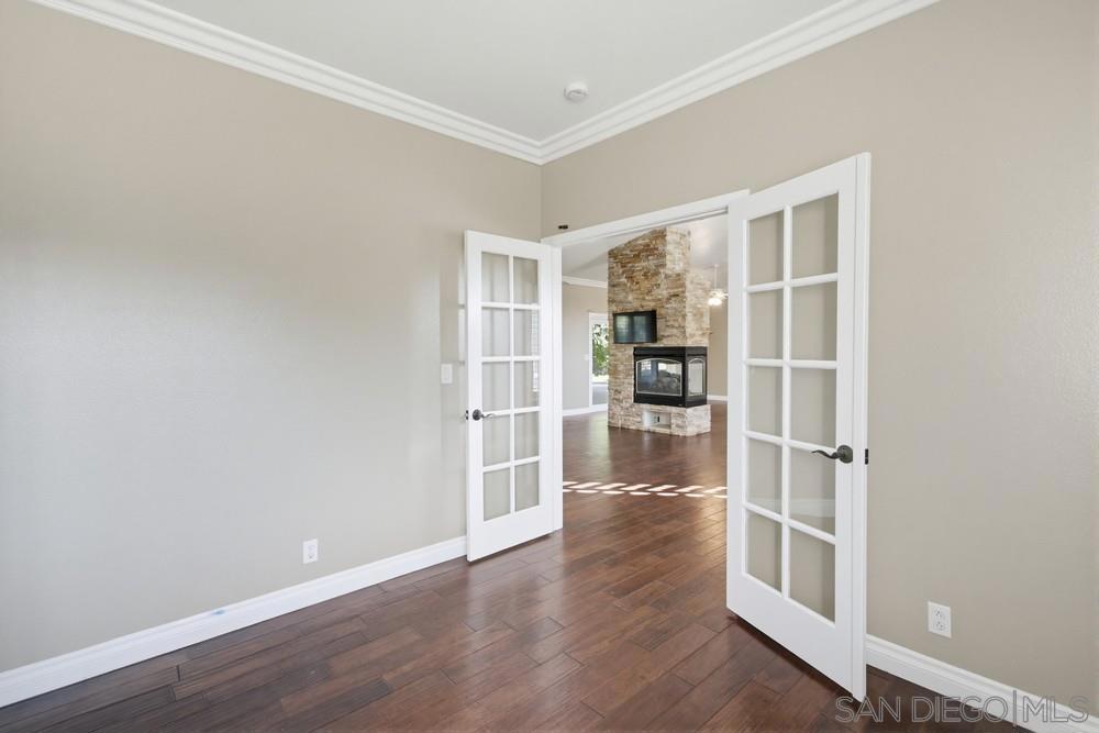 Valley Center - Residential