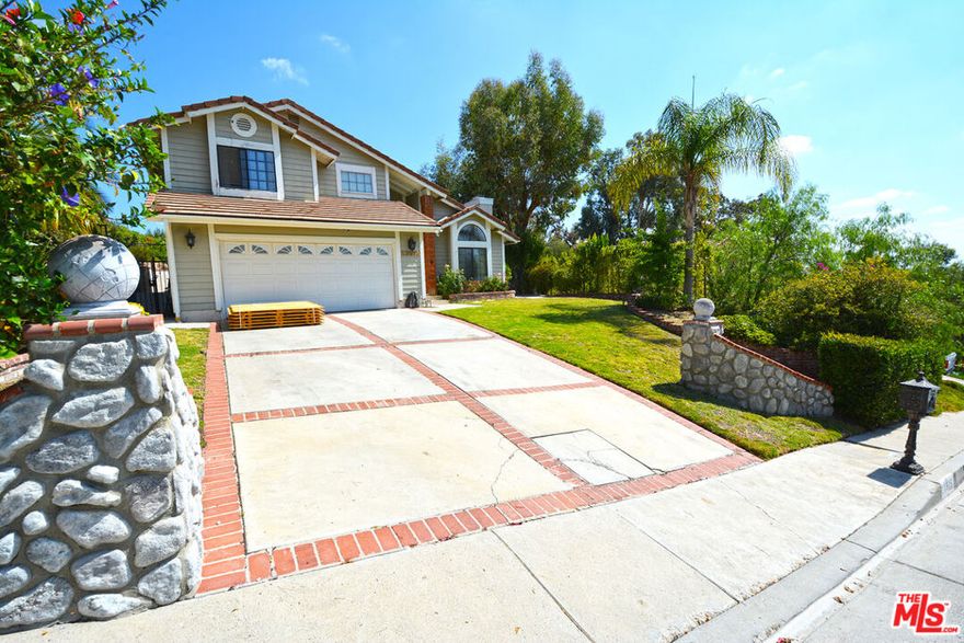 Beautifully Remodeled Home in Prime West Hills! Immaculate 3-bed, 2-bath custom home located in a quiet and desirable neighborhood. Features a bright open floor plan, spacious living room with cozy fireplace, and a modern kitchen with quartz counters and stainless steel appliances. The large master suite includes a walk-in closet, dual sinks, a soaking tub, a walk-in shower, and a Jacuzzi. Enjoy a private patio and garden with fruit trees. Central A/C and heat, driveway and garage parking with extra storage. Conveniently located near El Camino High, Pomelo Elementary, Hale Charter Middle, parks, trails, and freeway access. Don't miss the opportunity to call this beautifully updated home yours.  schedule a viewing today!