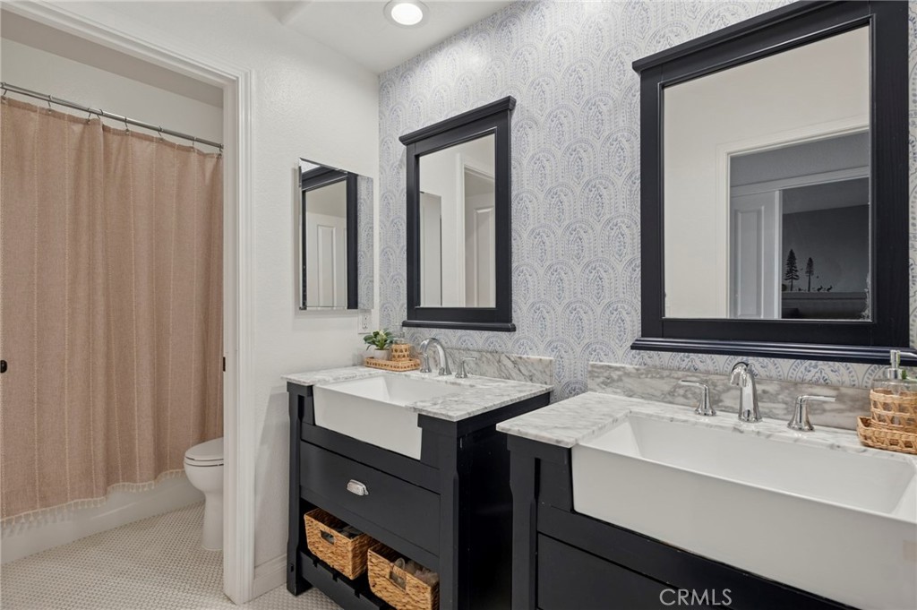 Alicia Knolls (ALK) - Residential