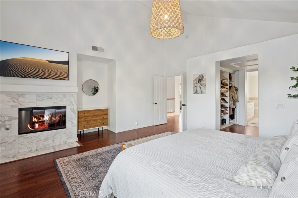 Alicia Knolls (ALK) - Residential