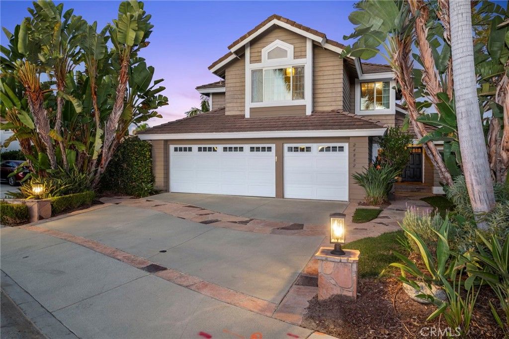 Photo of 24882 Avenida Avalon, Laguna Hills, CA 92653 (MLS # OC25227820)
