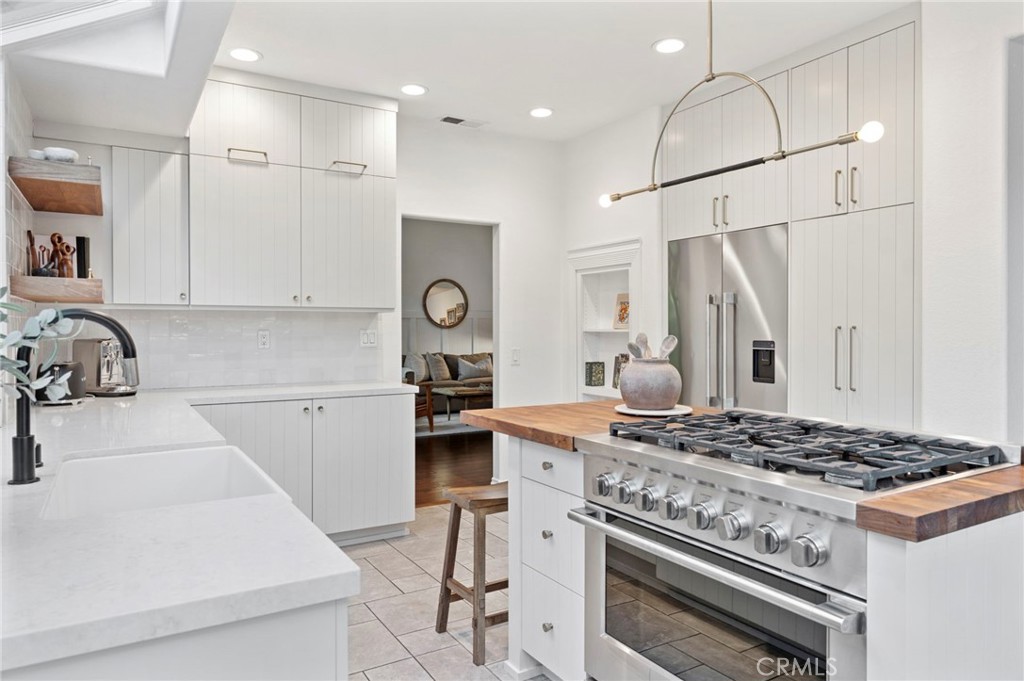 Alicia Knolls (ALK) - Residential