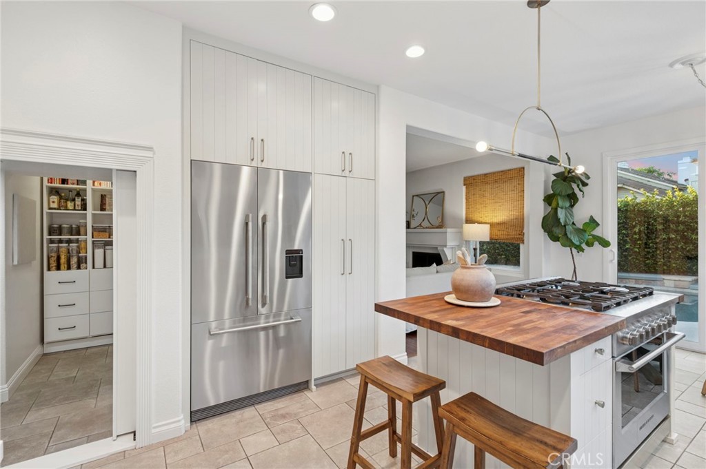 Alicia Knolls (ALK) - Residential