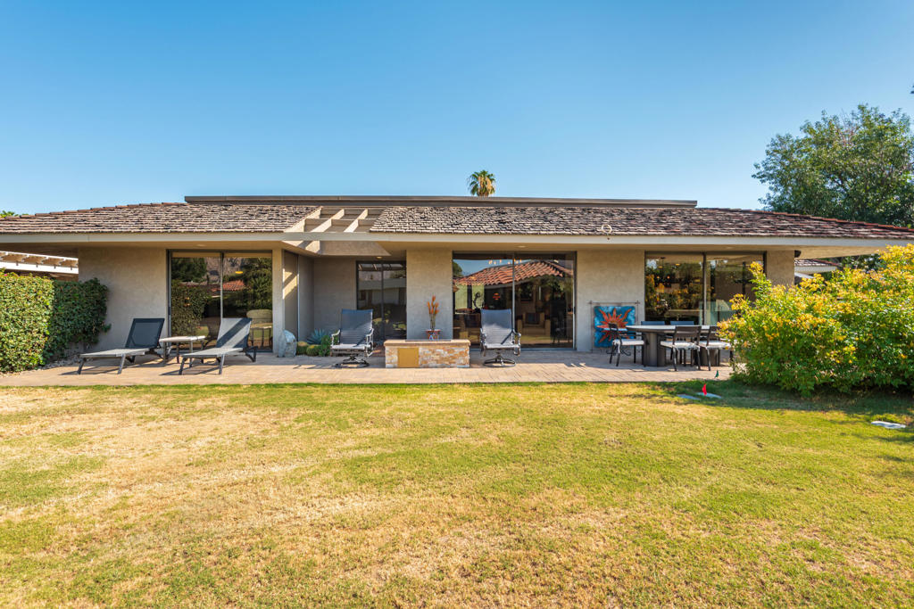 The Springs C.C. - Residential Lease