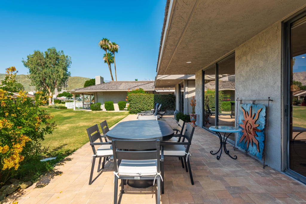 The Springs C.C. - Residential Lease