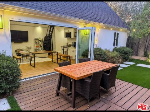 Tiny photo for 2250 Selby Avenue, Los Angeles, CA 90064 (MLS # 26998681)