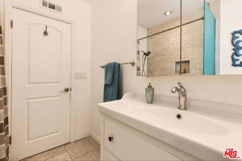 Tiny photo for 2250 Selby Avenue, Los Angeles, CA 90064 (MLS # 26998681)