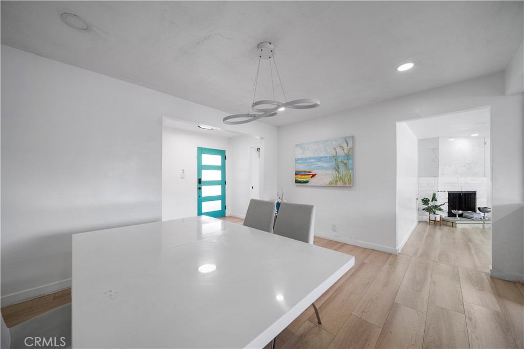 1158 N Ivescrest Avenue