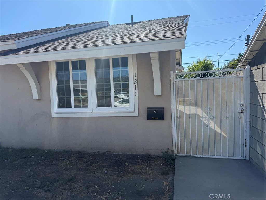 Single-story home. Newly built. This home offers a living room and kitchen. Two bedrooms. One Bathroom.