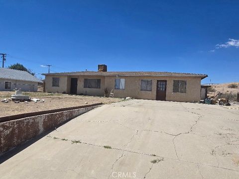 1368 Carmen Drive Barstow CA 92311