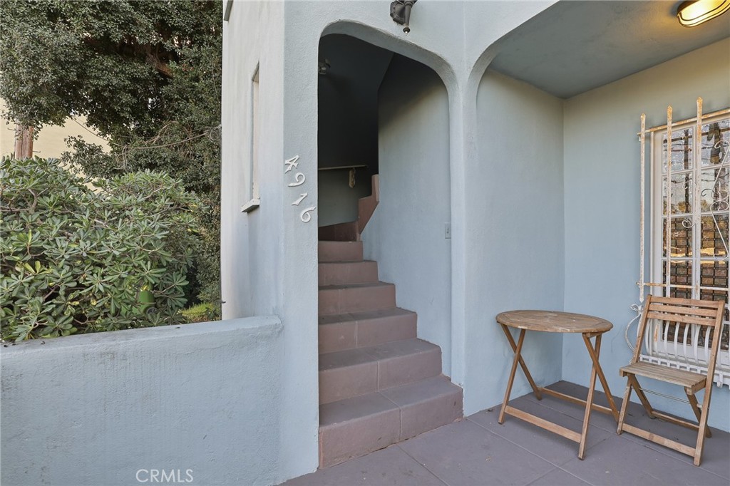 4916 W 12th