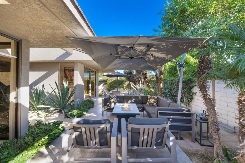 The Springs C.C. - Residential