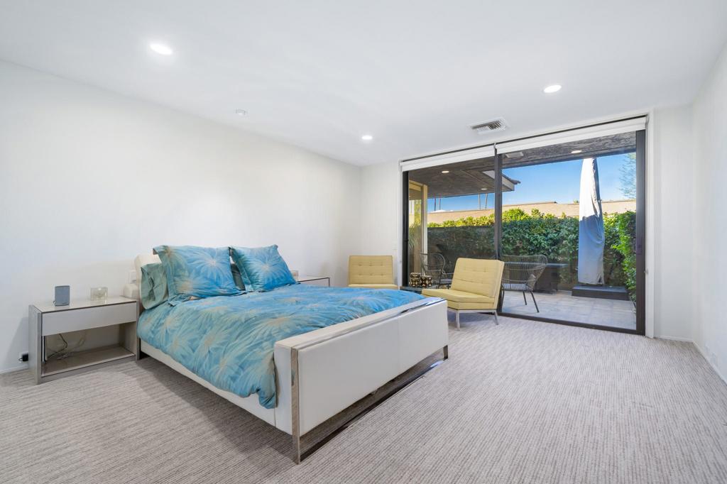 The Springs C.C. - Residential