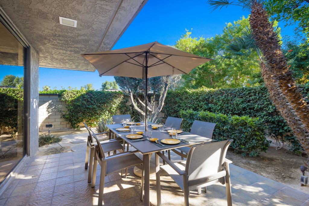 The Springs C.C. - Residential