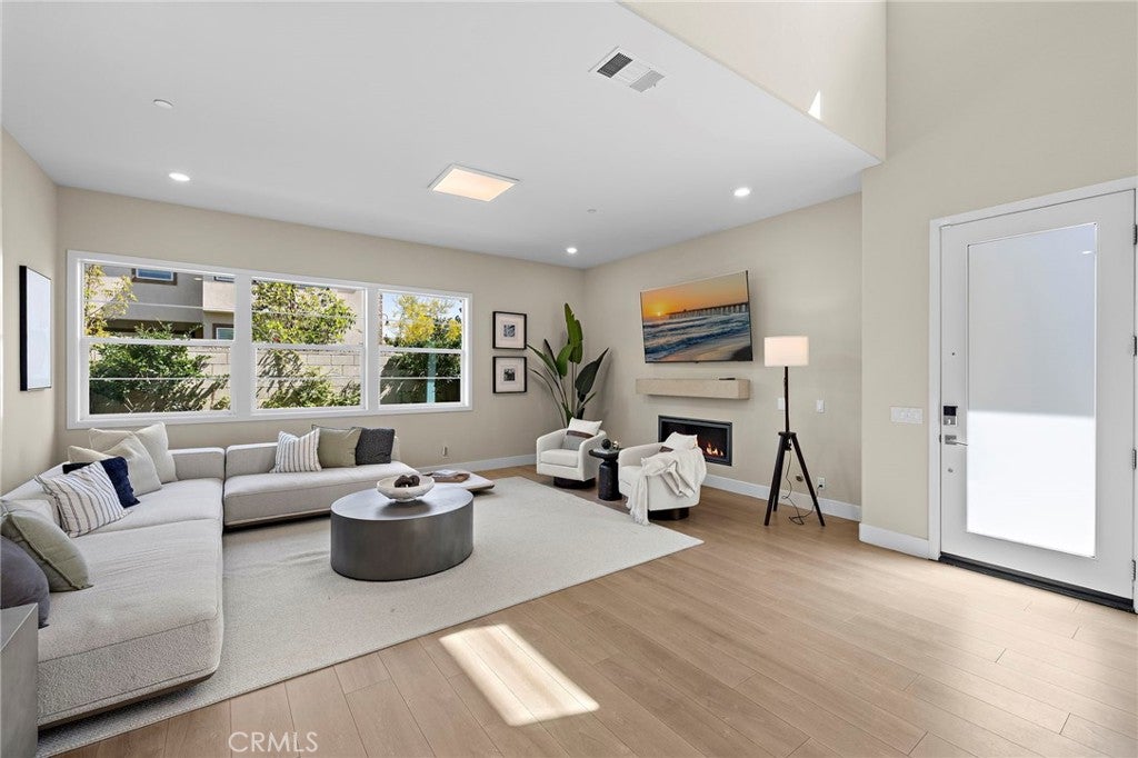 77 Pelican, Irvine CA 92618 - Photo 12