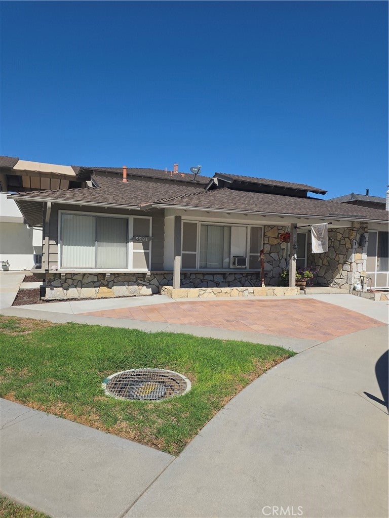 5561 Reno