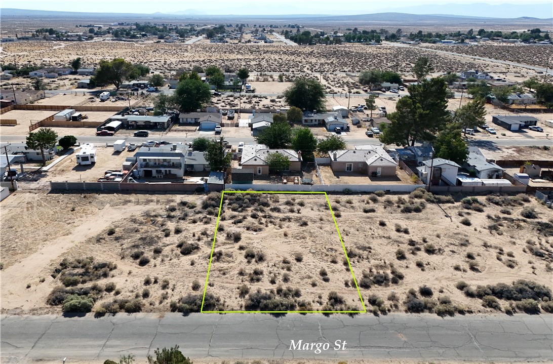 APN: 233-292-09 Coordinates: 35.019222, -117.820139 This lot is located on Margo St off of Carlo Ave. Located near homes, excellent location to build a home. Water permit has been pulled, meter to be installed soon