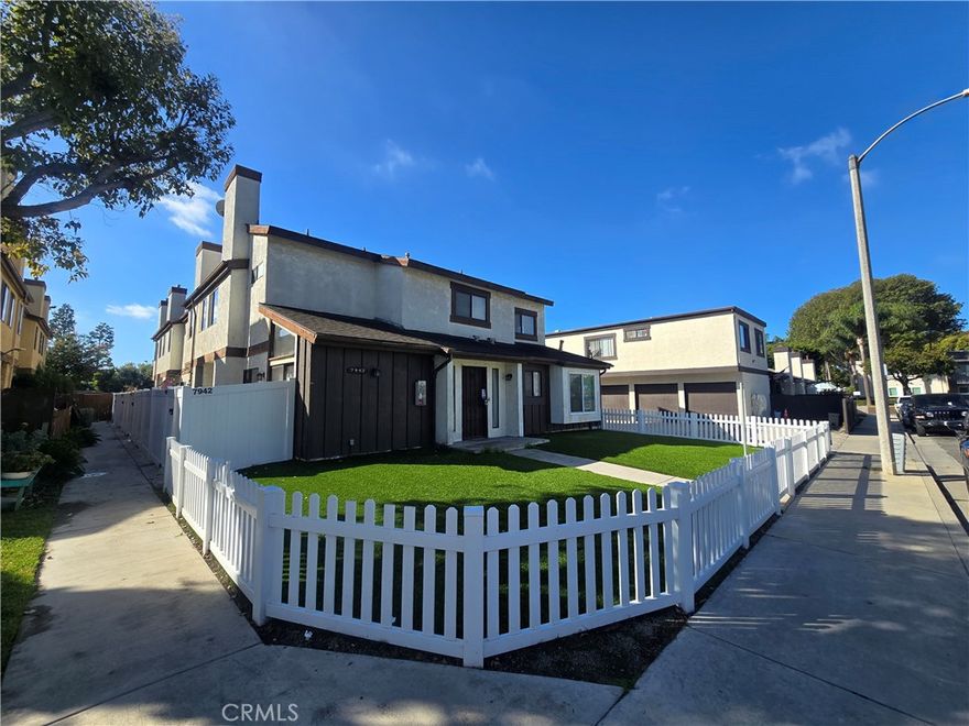 Charming 3 Bedroom 2.5 Bath Attached Townhouse, Located in Cul-de-Sac and W White Picket Fence, Modern Kitchen White Shaker Cabinets, Quartz Countertops, Stove, Dishwasher, Cozy Breakfast Nook along with a Separate Formal Dining Area, Livingroom with Fireplace, Vinyl Planking with Blinds and Carpet Upstairs, Bathroom Features Vanities with white Shaker Cabinets and Quartz Countertops, Tiled shower, Additional Amenities Include Laundry Hook-up’s, Double Attached Garage with Opener, Large Enclose Front Yard with Artificial Grass and a Enclose Patio, Conveniently Located within Walking Distance To a Shopping Center, and close Bella Tera, Local Schools & 405Fwy