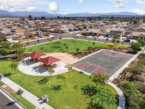 Tiny photo for 246 Scarlet Oak LN, San Jacinto, CA 92583 (MLS # CV26225115)