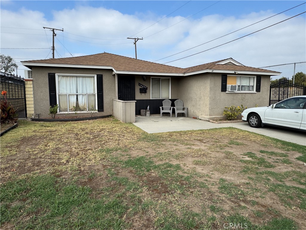 14052 Reis Street