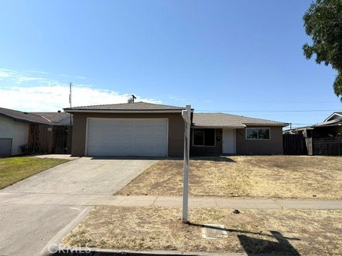 Photo of 2337 W Shields Ave, Fresno, CA 93705 (MLS # FR26173664)