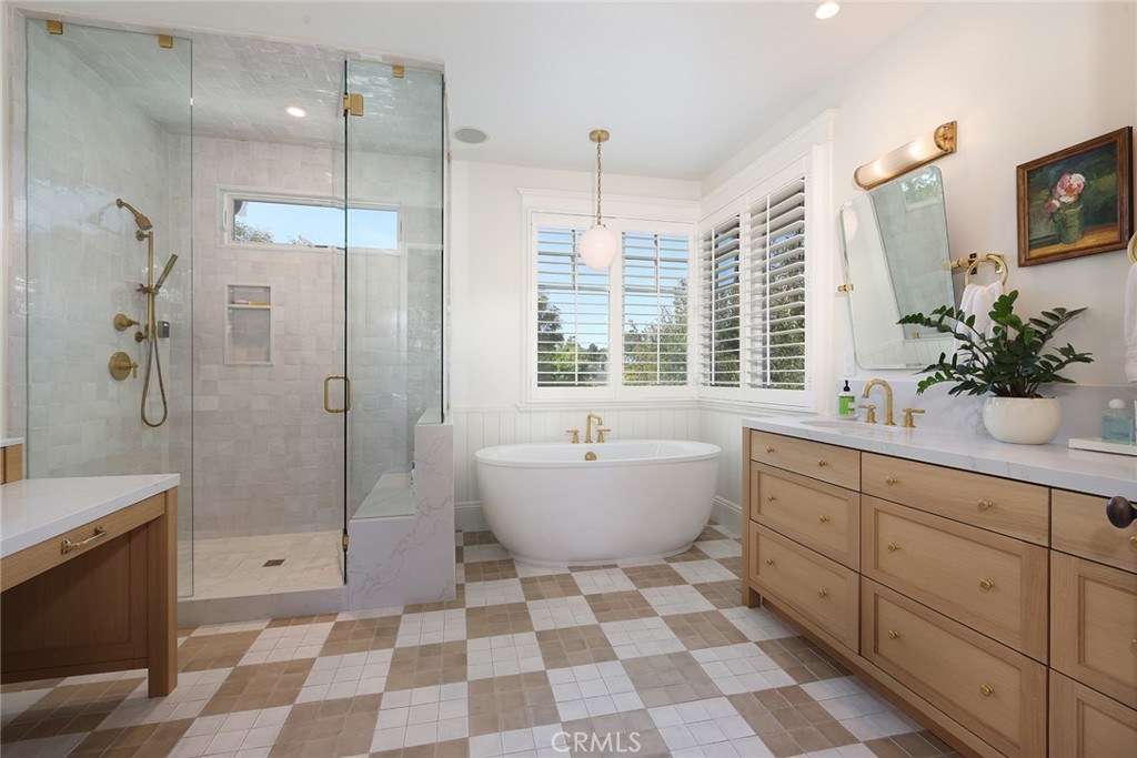 Harbor View Homes (HVHM) - Residential