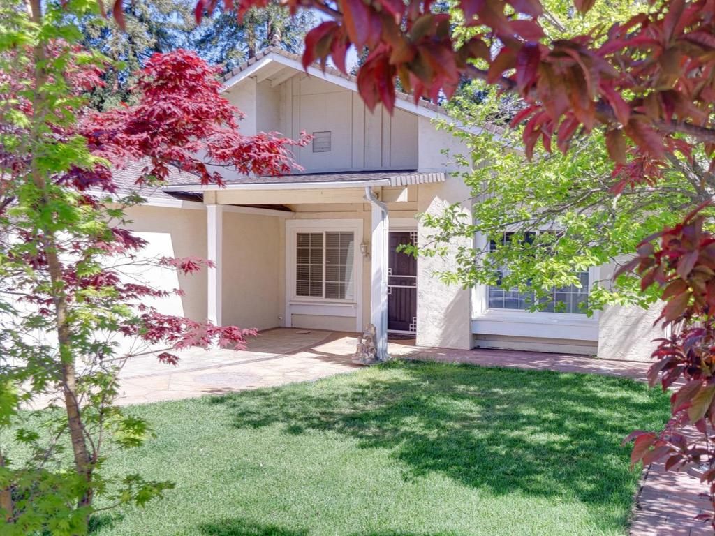 Photo of 4950 Scarlett Way, San Jose, CA 95111 (MLS # ML82039134)