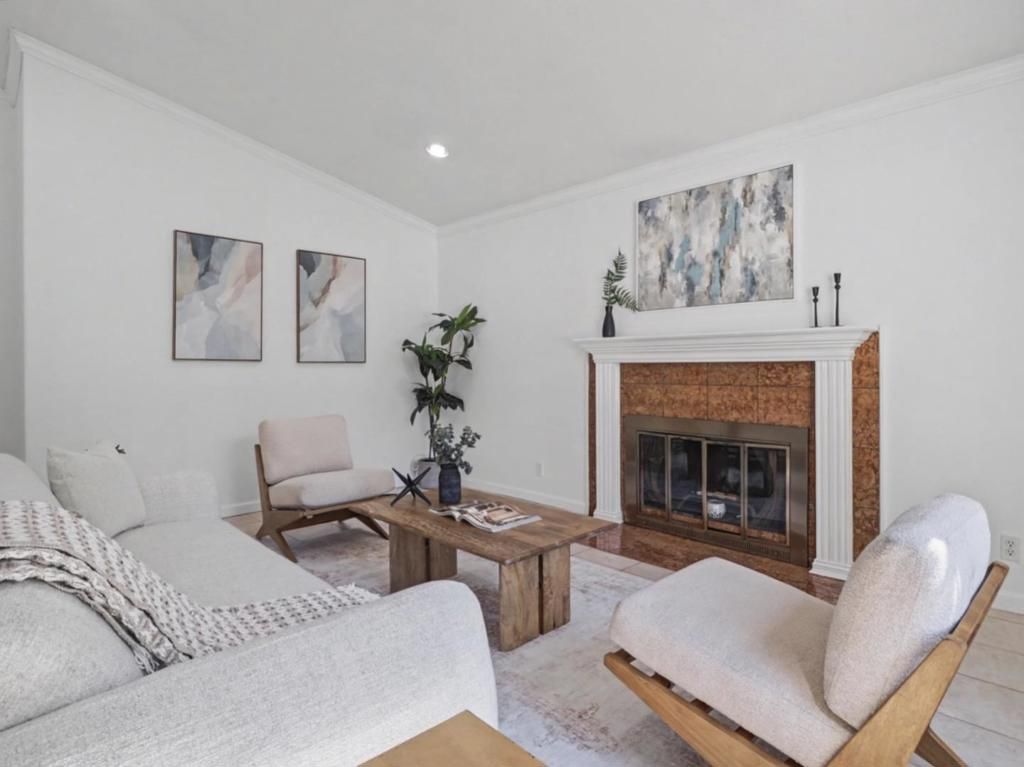 Photo of 4950 Scarlett Way, San Jose, CA 95111 (MLS # ML82039134)