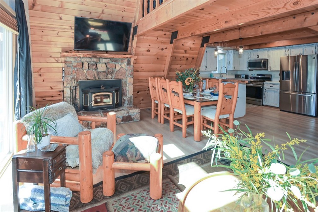 1019 Feather Mountain Drive