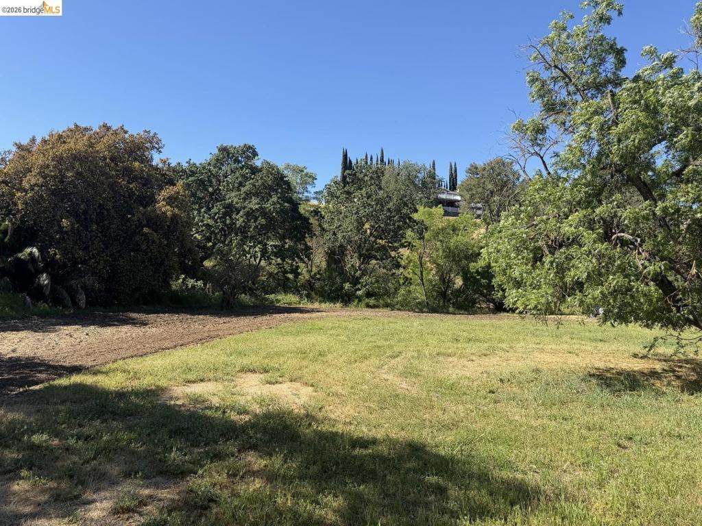 0 Cowell RD