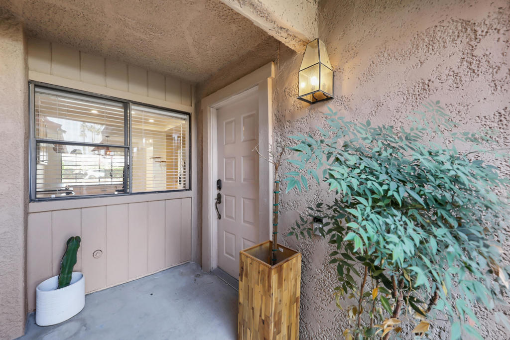 129 Camino Arroyo S