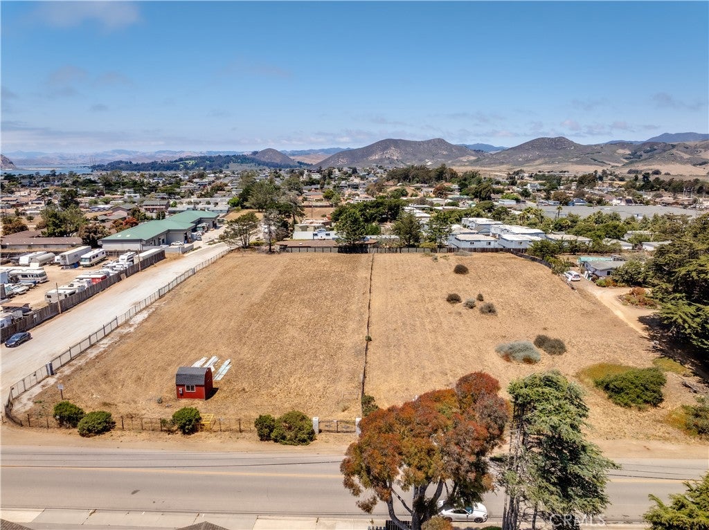 1250 Los Olivos