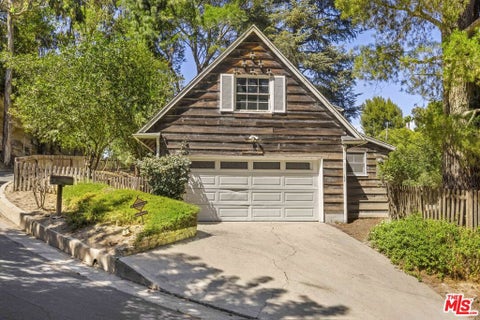 Tiny photo for 14807 Round Valley Drive, Sherman Oaks, CA 91403 (MLS # 26862303)
